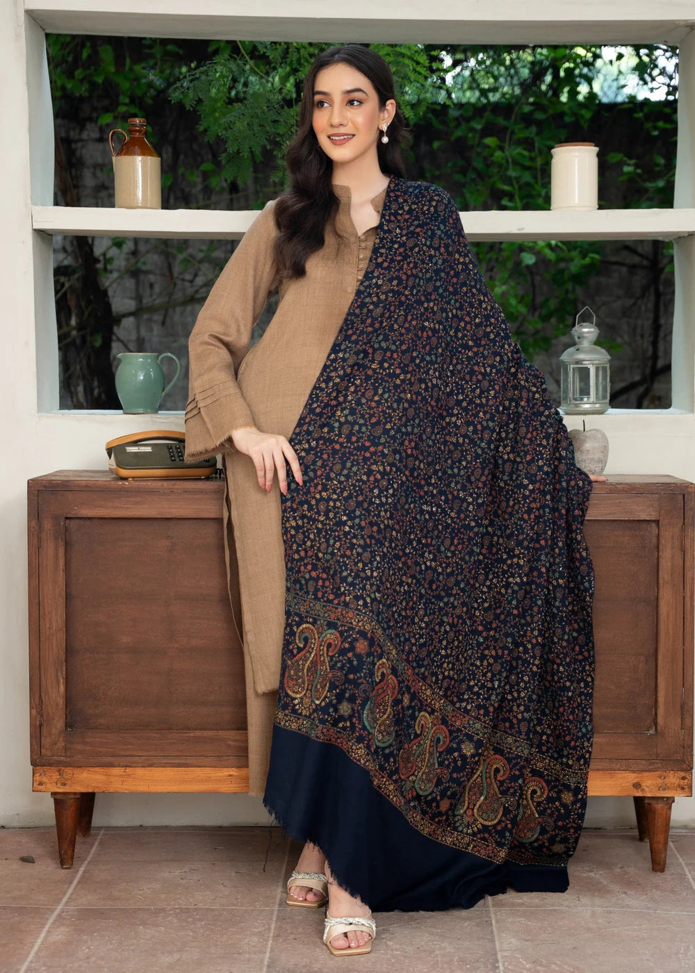 Black Embroidered Pashmina Shawl