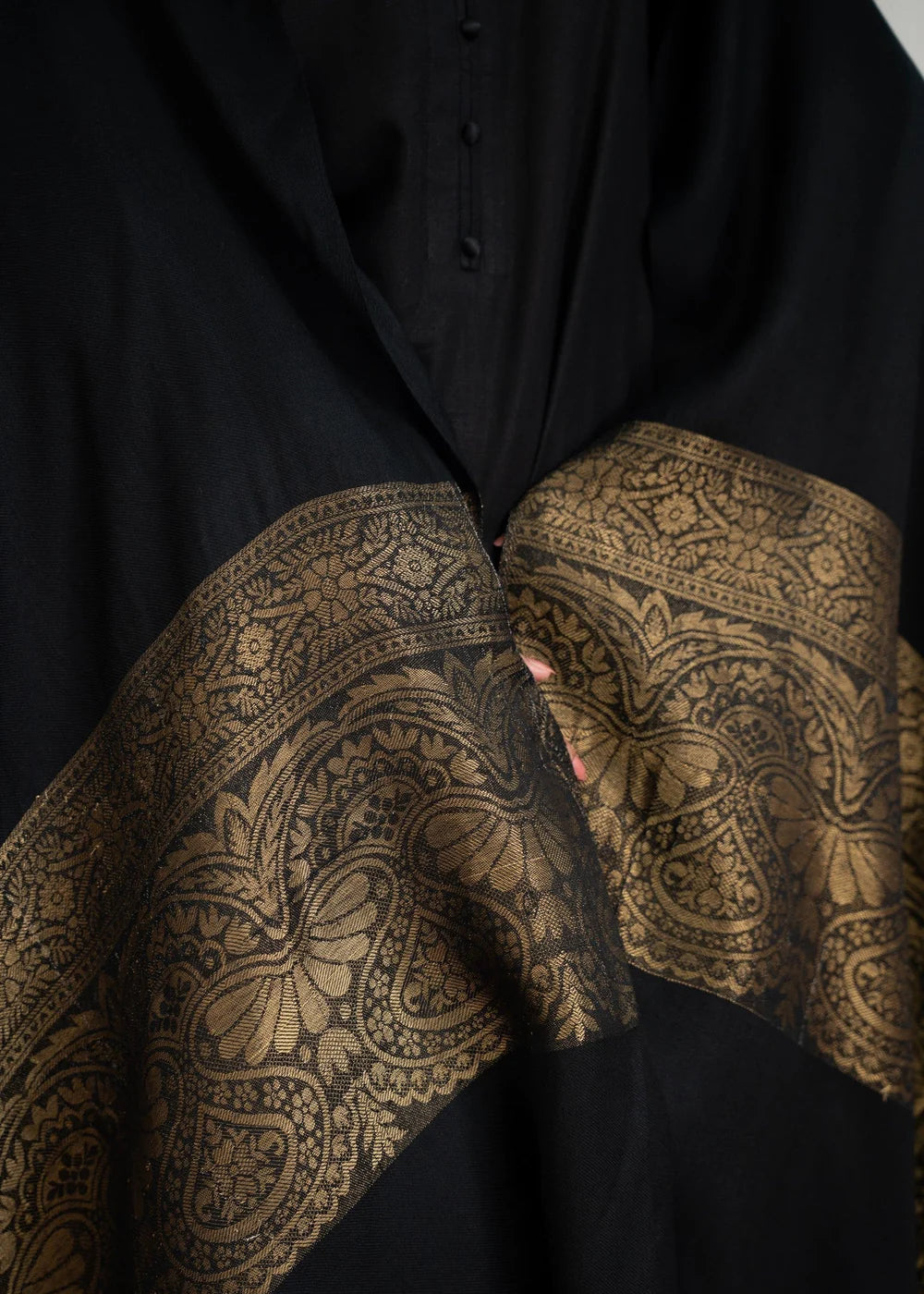 Solid Black Zari Shawl